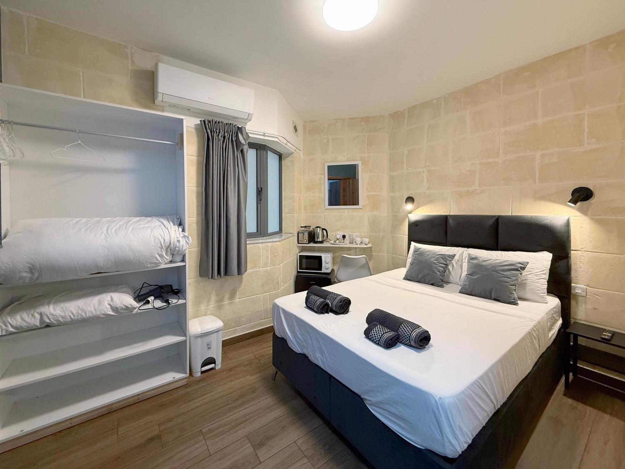 Mini Studios In Central Victoria Extérieur photo